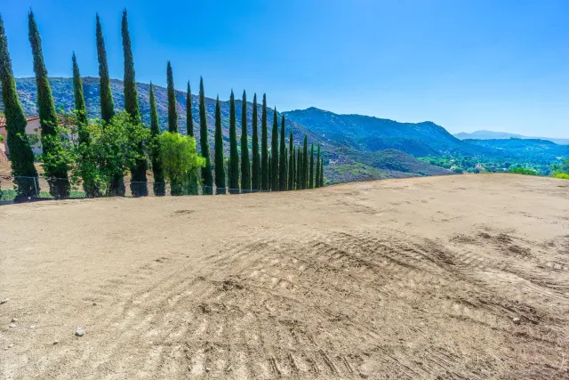 $850,000 | 26421 Sky Drive, Unit 26, Escondido, CA 92026