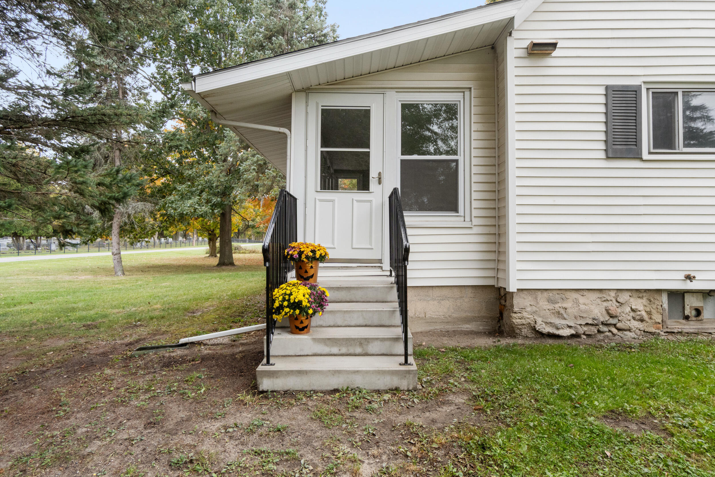 16378 Cadmus Road Hudson, MI 49247 - Photo 43 of 64 16378 cadmus rd hudson mi - 00055