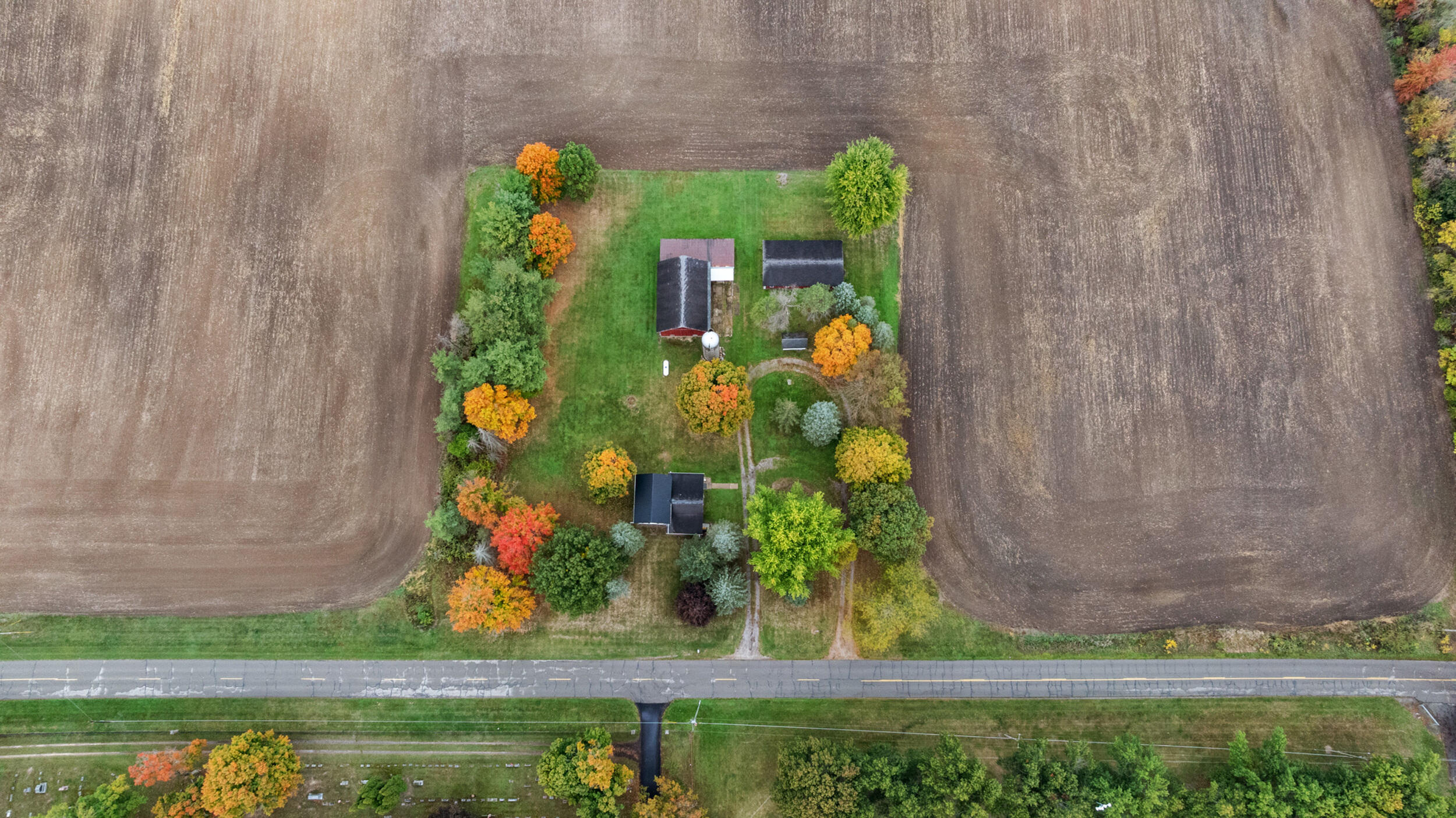 16378 Cadmus Road Hudson, MI 49247 - Photo 56 of 64 16378 cadmus rd hudson mi - 0007