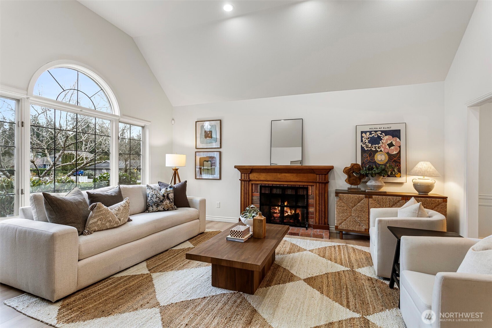 18632 29th Avenue Southeast Bothell, WA 98012 - Photo 2 of 39