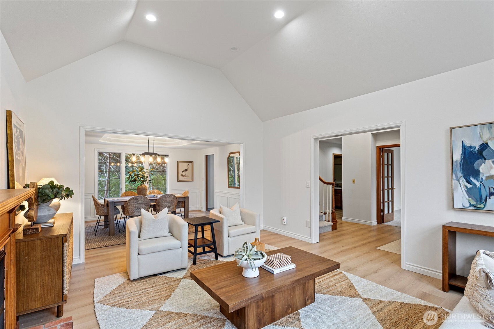 18632 29th Avenue Southeast Bothell, WA 98012 - Photo 5 of 39