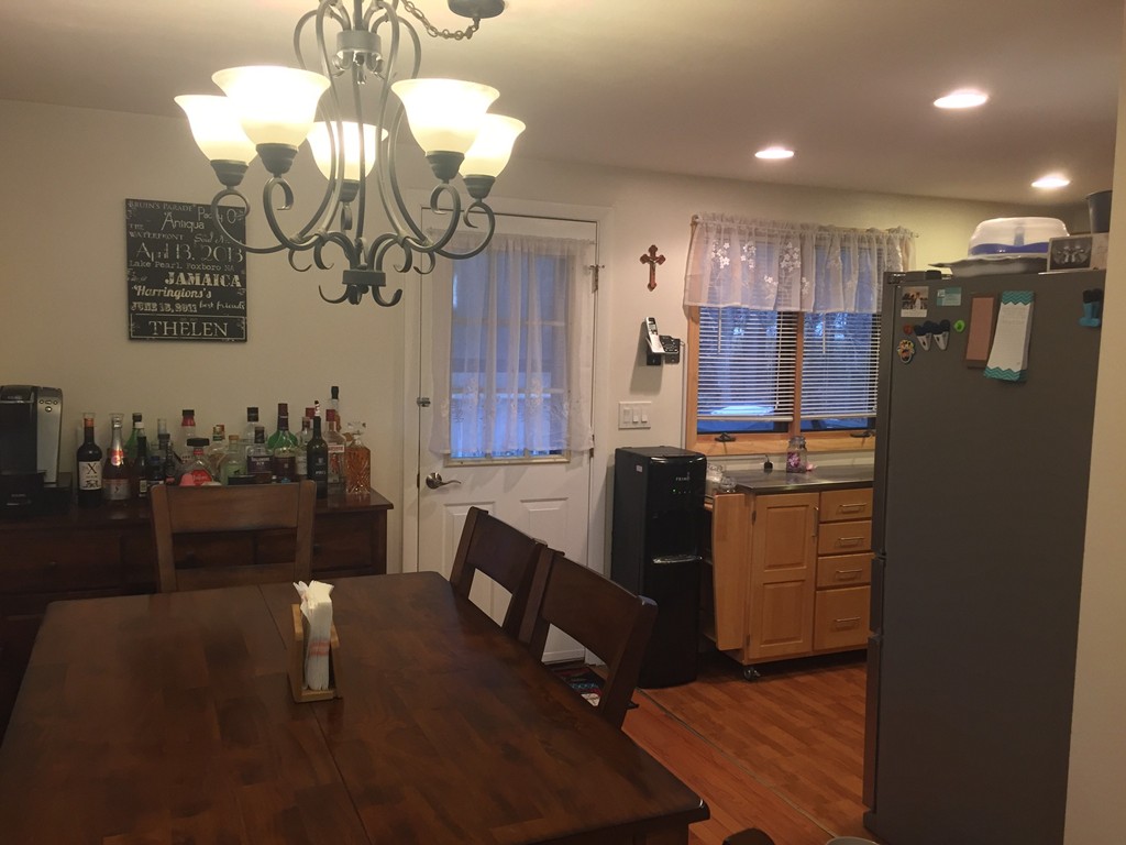 23 Sandy Brook Road Burlington, MA 01803 - Photo 7 of 14 Gallery Image 7