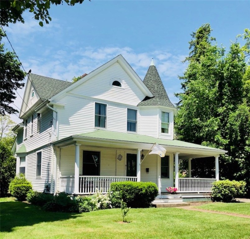 811 Main Street Warren, RI 02885 - Photo 2 of 31