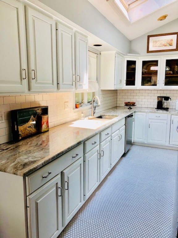811 Main Street Warren, RI 02885 - Photo 6 of 31