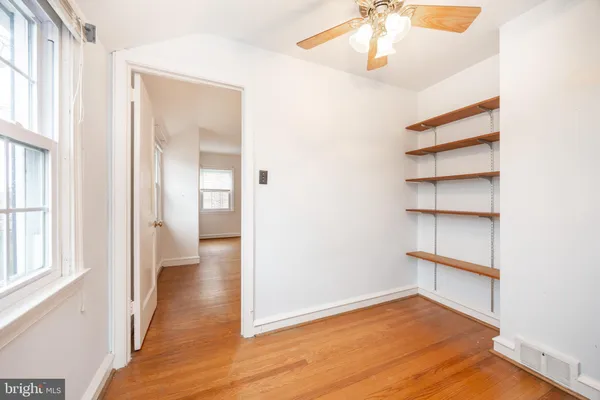 $385,000 | 8 Pilgrim Lane, Drexel Hill, PA 19026