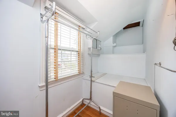 $385,000 | 8 Pilgrim Lane, Drexel Hill, PA 19026