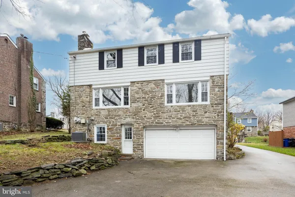 $385,000 | 8 Pilgrim Lane, Drexel Hill, PA 19026
