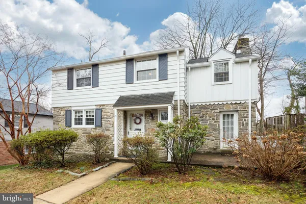 $385,000 | 8 Pilgrim Lane, Drexel Hill, PA 19026