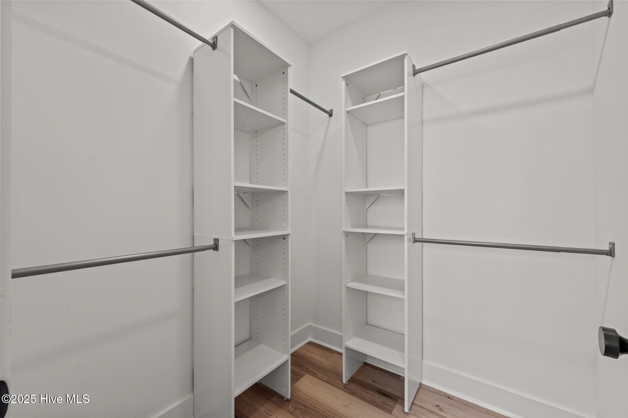 412 Satterfield Drive New Bern, NC 28560 - Photo 20 of 40 primary bedroom closet