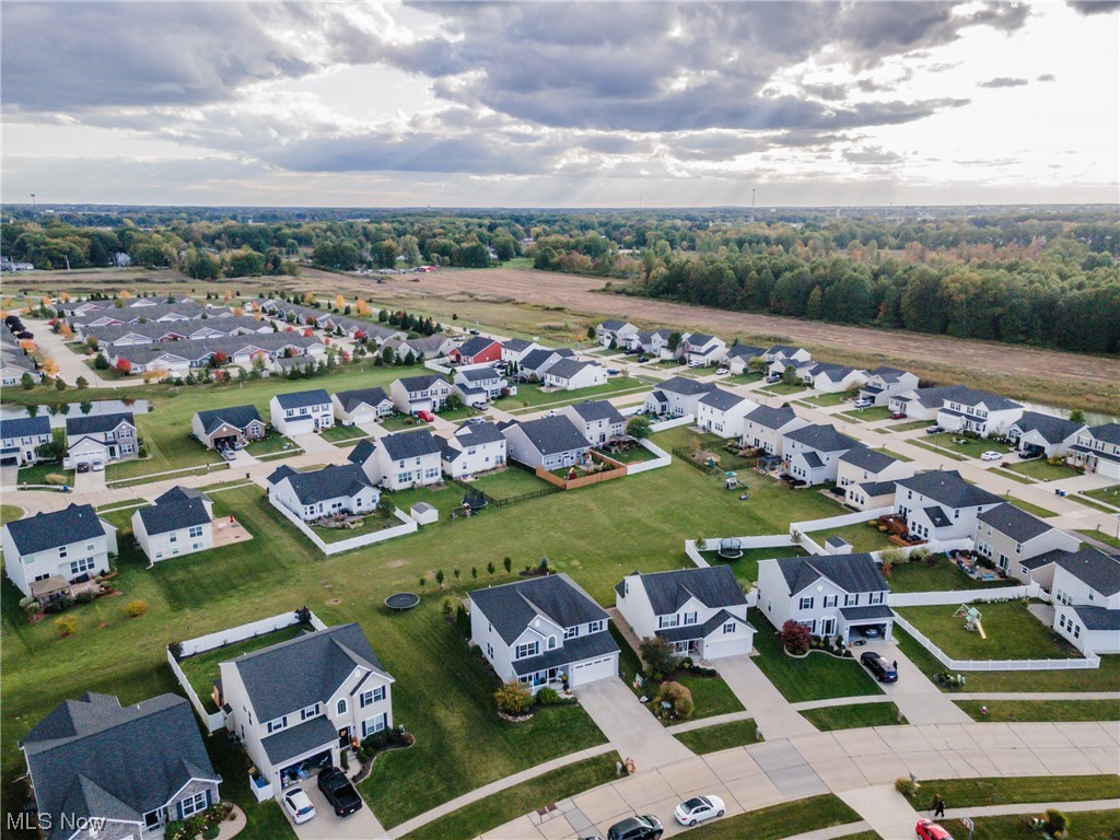 37571 Amber Way North Ridgeville, OH 44039 - Photo 31 of 35 View of drone / aerial view
