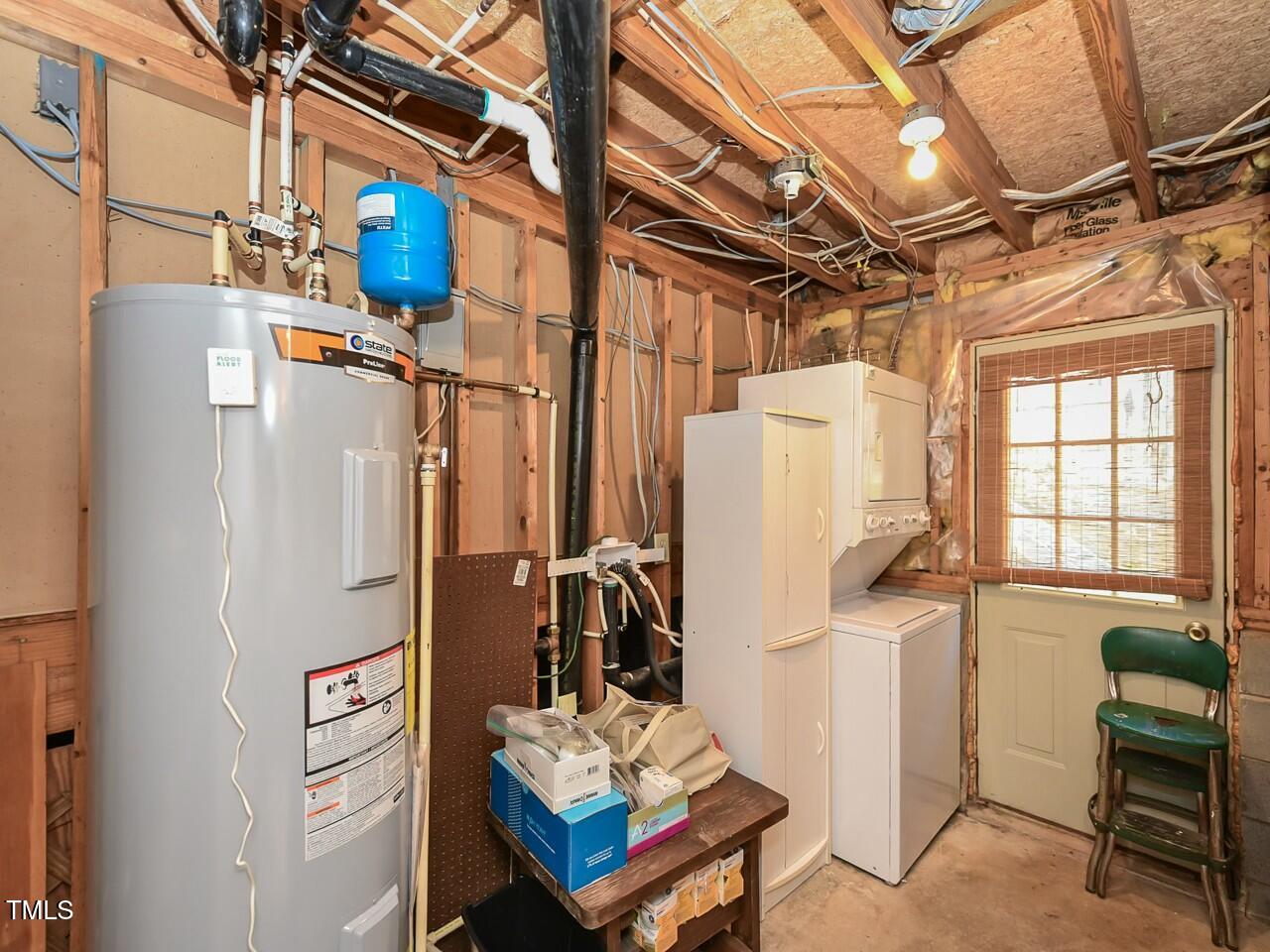 310 Electra Drive Cary, NC 27513 - Photo 26 of 45 a view of walk in closet with empty chair