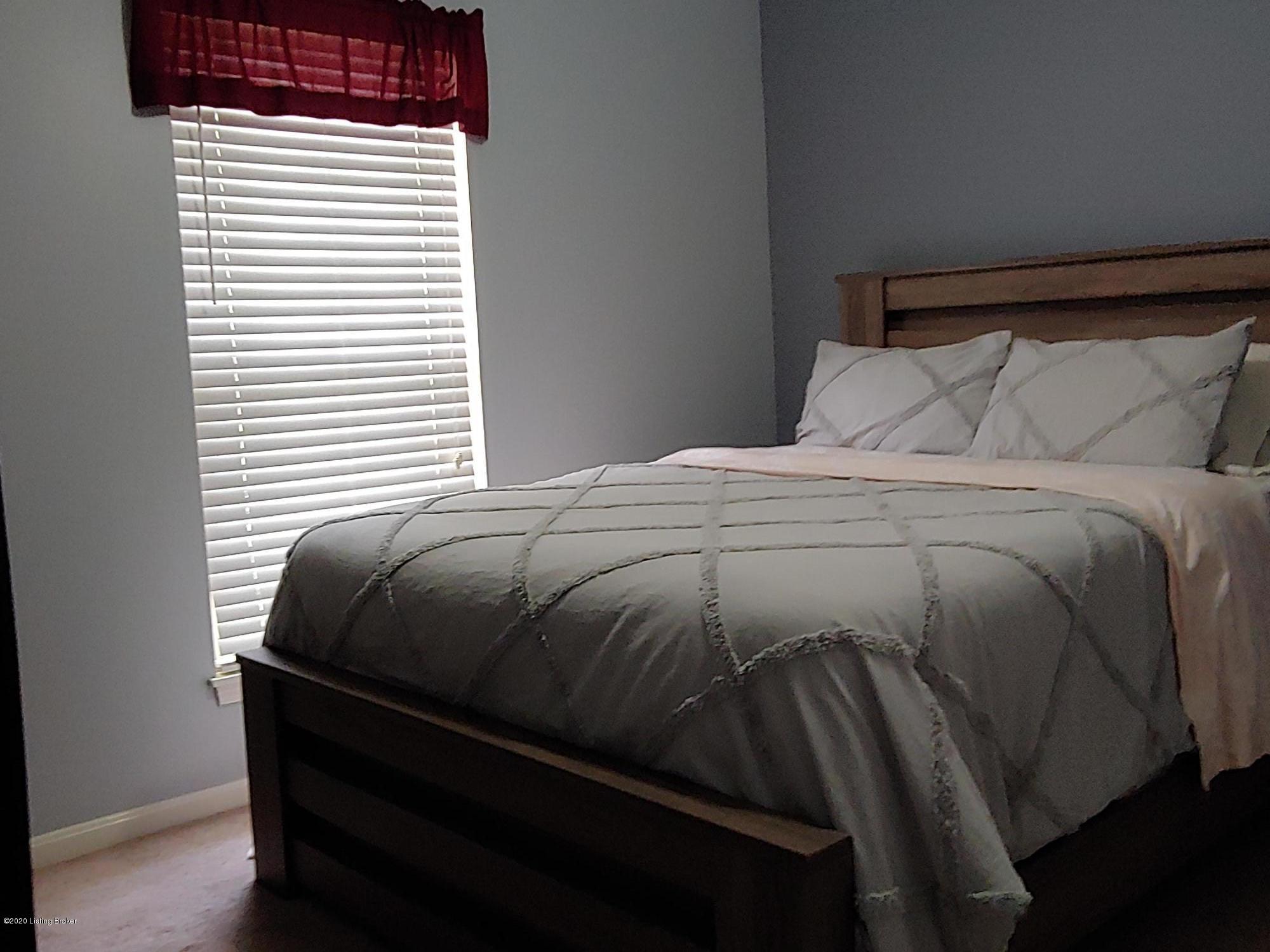 6603 El Rancho Road Louisville, KY 40291 - Photo 9 of 29 0716201343_HDR