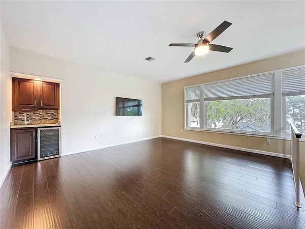 $3,000 | 6846 Lake View Drive, Yalaha, FL 34797