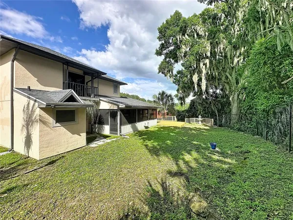 $3,000 | 6846 Lake View Drive, Yalaha, FL 34797