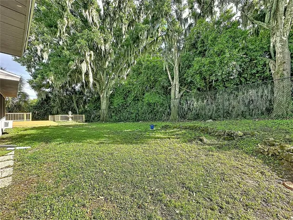 $3,000 | 6846 Lake View Drive, Yalaha, FL 34797