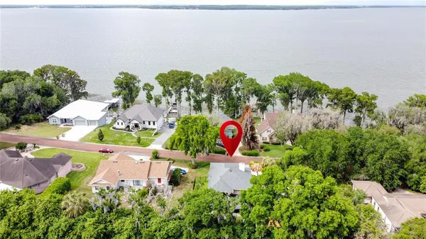 $3,000 | 6846 Lake View Drive, Yalaha, FL 34797