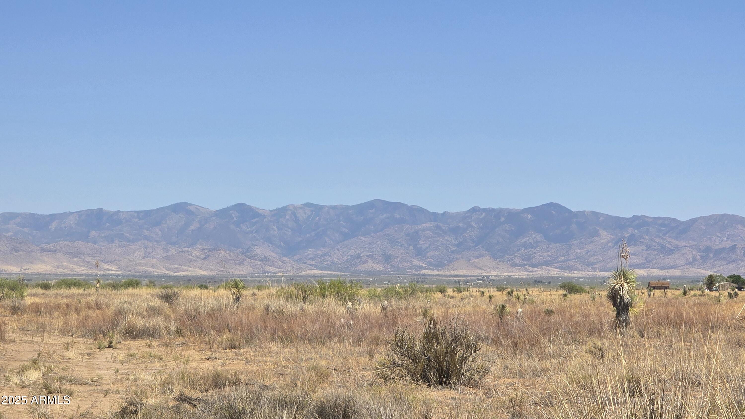 9.97-acres South Kit Carson Road, Unit 5 Pearce, AZ 85625 - Photo 19 of 22 a view of lake and mountain