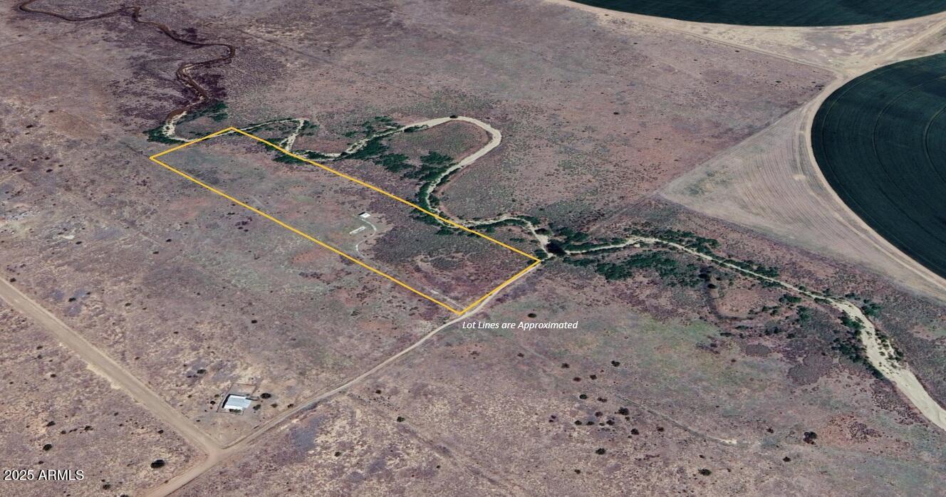9.97-acres South Kit Carson Road, Unit 5 Pearce, AZ 85625 - Photo 20 of 22 a picture of water heater on the floor