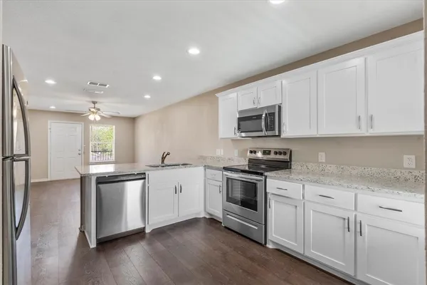 $1,275 | 1406 Courtney Place, Unit A, Cleburne, TX 76033