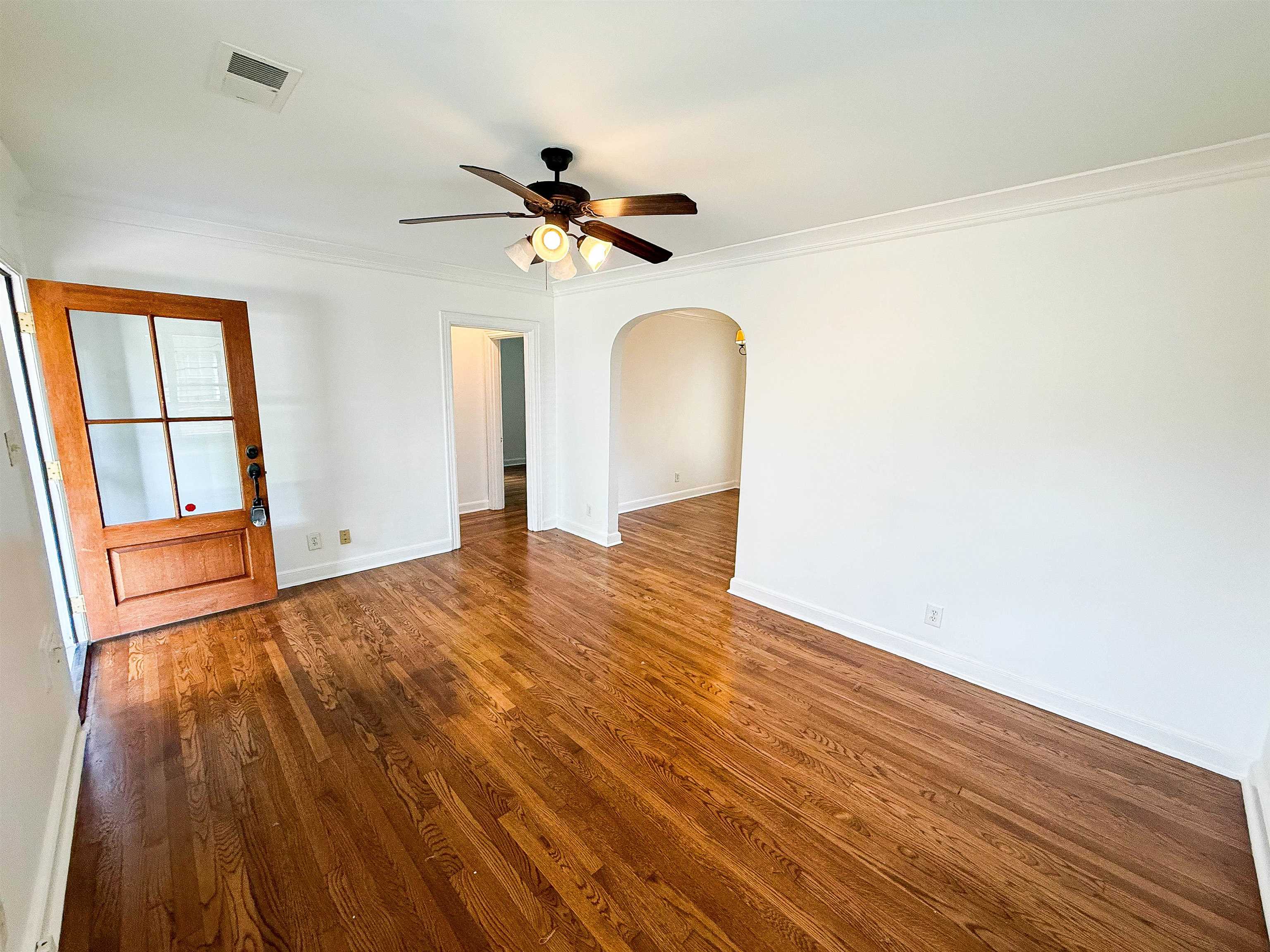 355 Lundee Place Memphis, TN 38111 - Photo 2 of 11