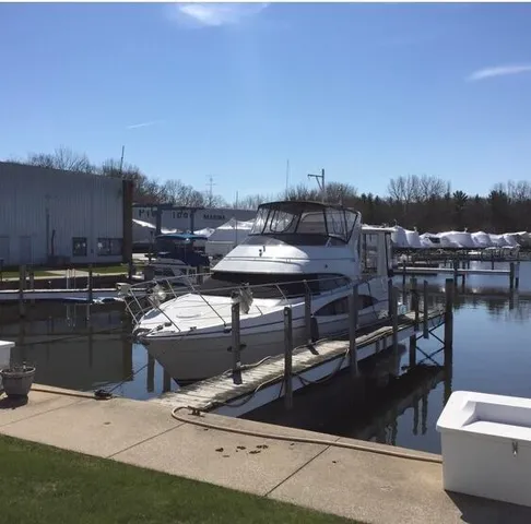 $38,500 | 1000 Riverview Drive, Unit 11, Benton Harbor, MI 49022