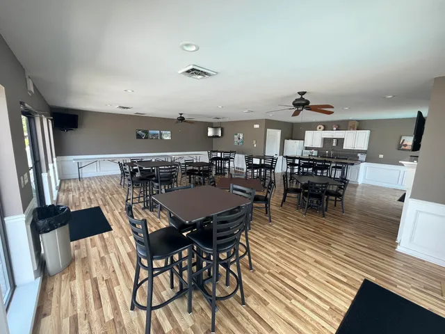 $38,500 | 1000 Riverview Drive, Unit 11, Benton Harbor, MI 49022