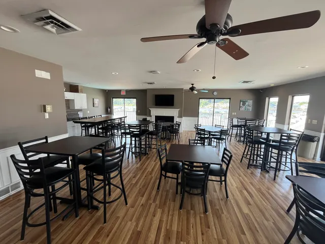 $38,500 | 1000 Riverview Drive, Unit 11, Benton Harbor, MI 49022