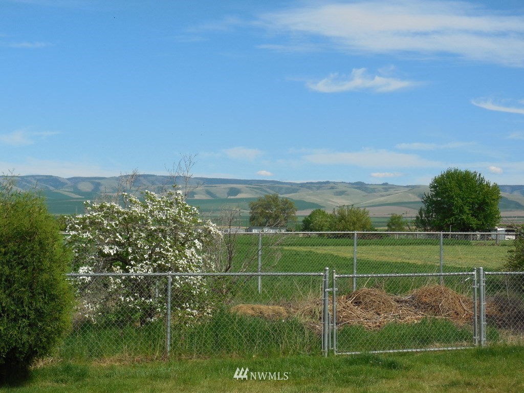 84561 Eastside Road Milton Freewater, OR 97862 - Photo 10 of 11 Gallery Image 10