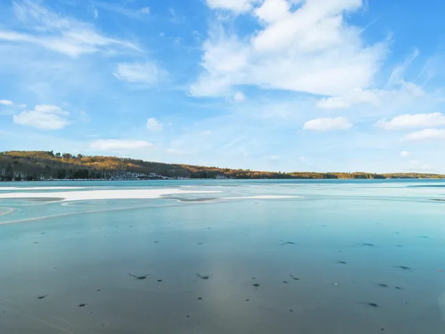 $499,000 | 104 Memorial Drive, Winthrop, ME 04364