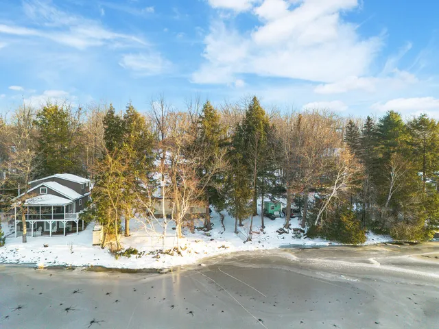 $499,000 | 104 Memorial Drive, Winthrop, ME 04364