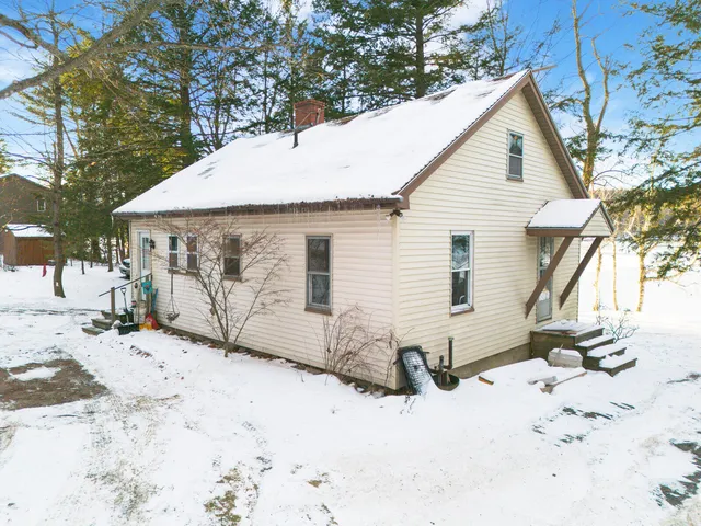 $499,000 | 104 Memorial Drive, Winthrop, ME 04364