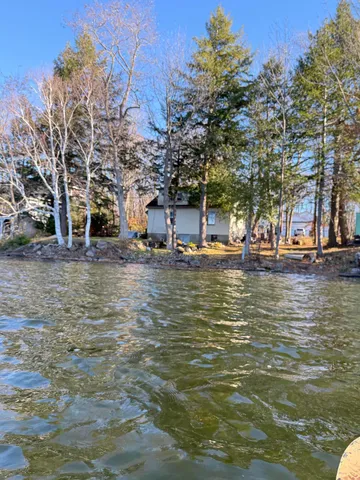 $499,000 | 104 Memorial Drive, Winthrop, ME 04364