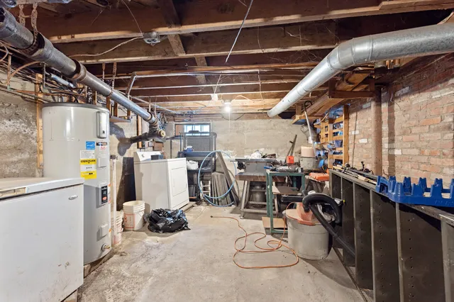 $499,000 | 104 Memorial Drive, Winthrop, ME 04364