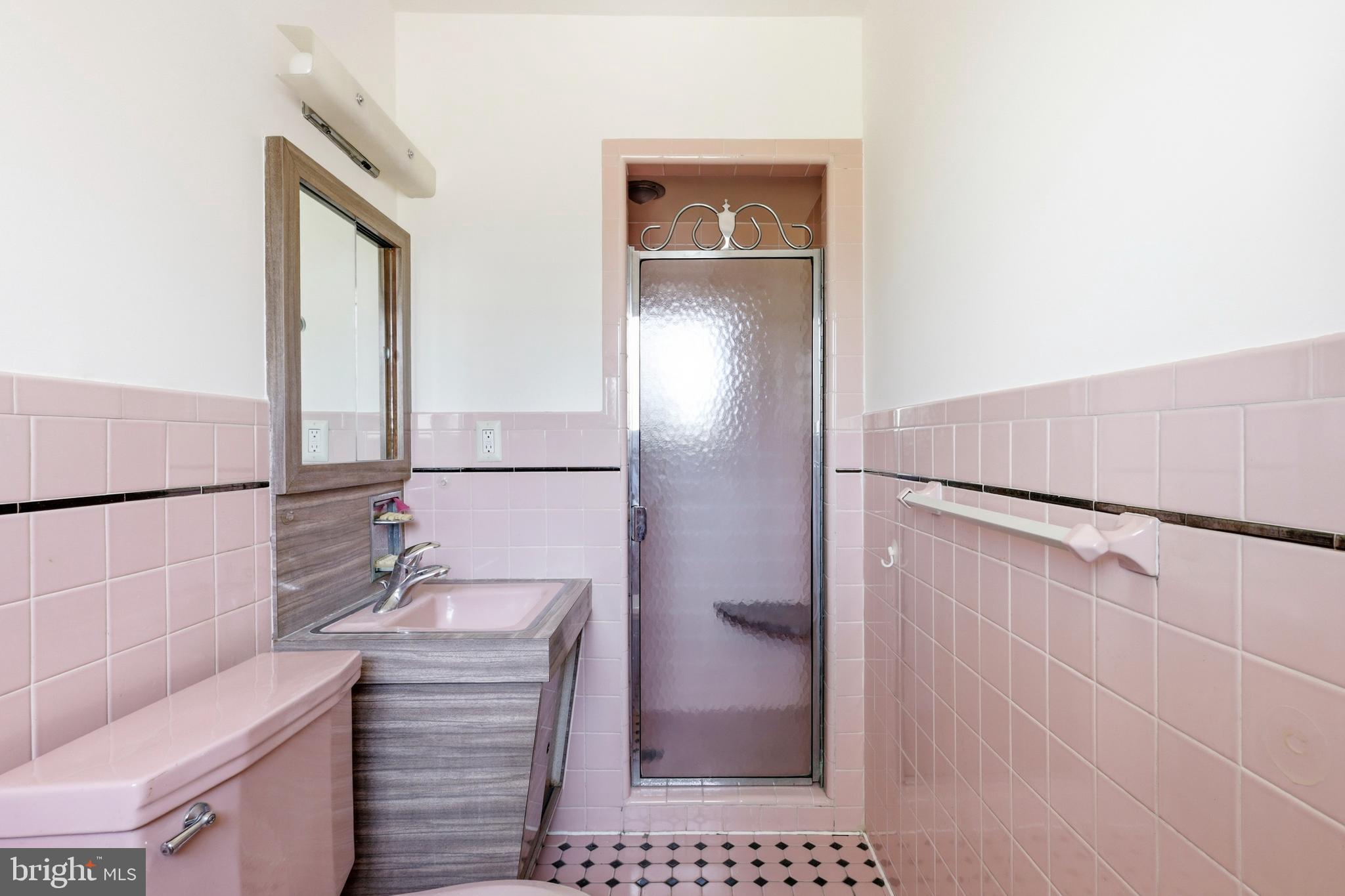 1517 Thornberry Road Wyncote, PA 19095 - Photo 21 of 38