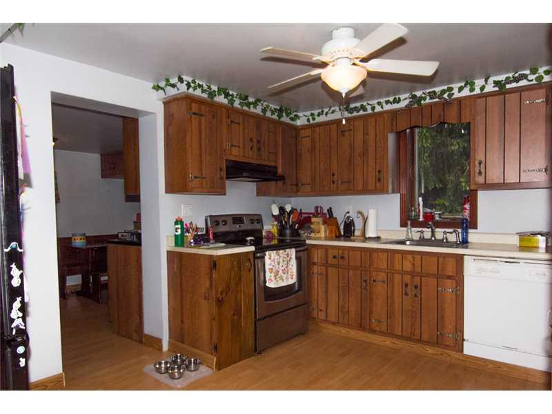 2610 Bickerstaff Road North Huntingdon, PA 15642 - Photo 7 of 16 Kitchen.