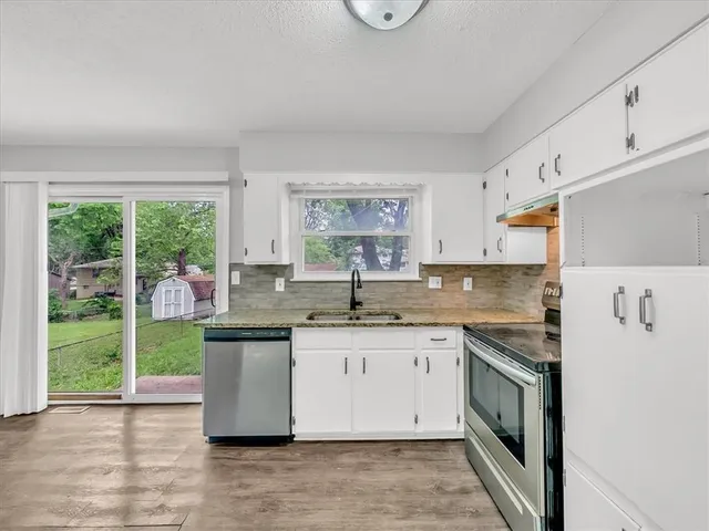 $205,000 | 3506 South Haden Drive, Independence, MO 64055