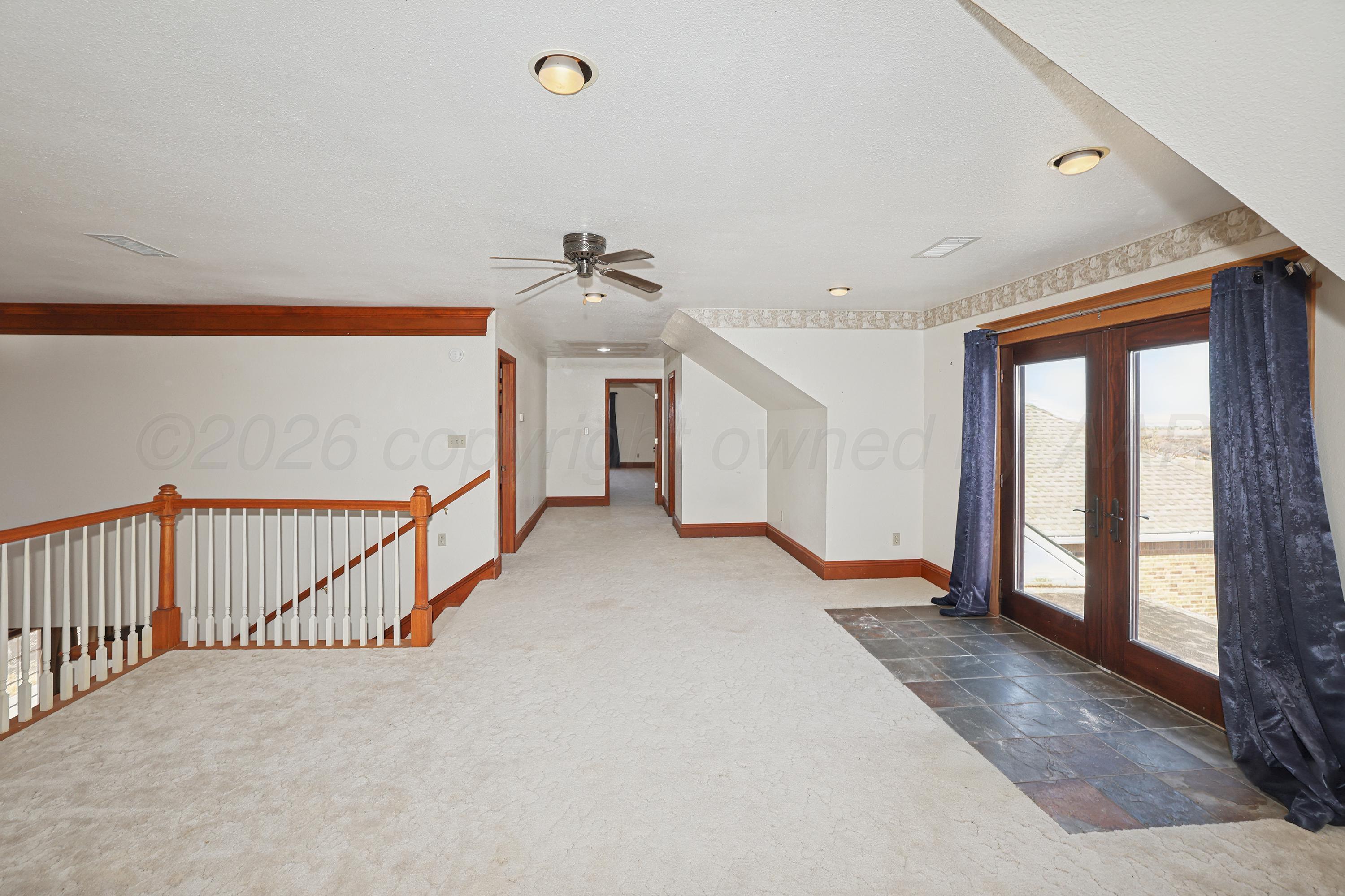 500 North Girl Scout Road Amarillo, TX 79124 - Photo 22 of 42 25-Upstairs Living Area