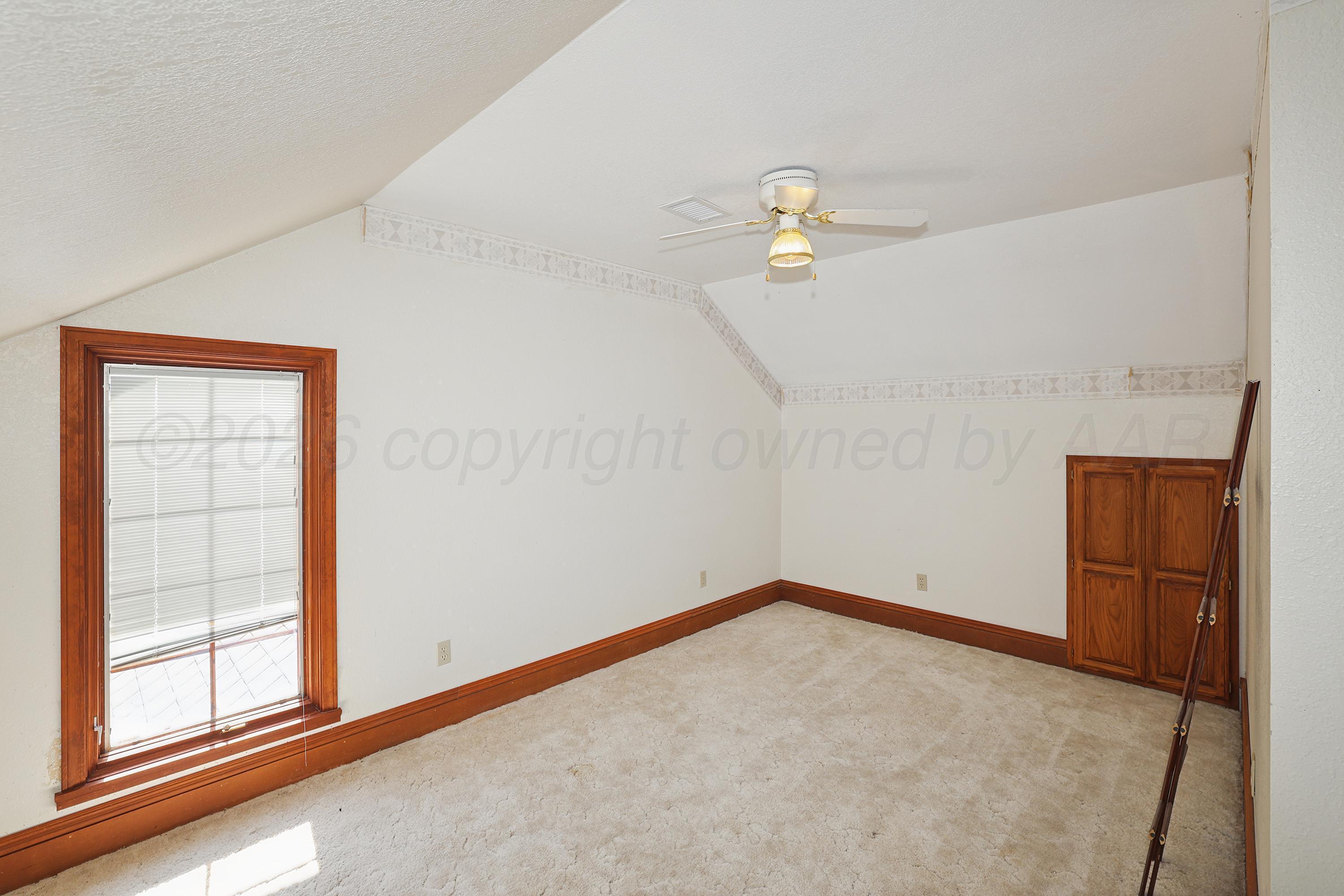 500 North Girl Scout Road Amarillo, TX 79124 - Photo 35 of 52 34-Upstairs 2nd Flex Room