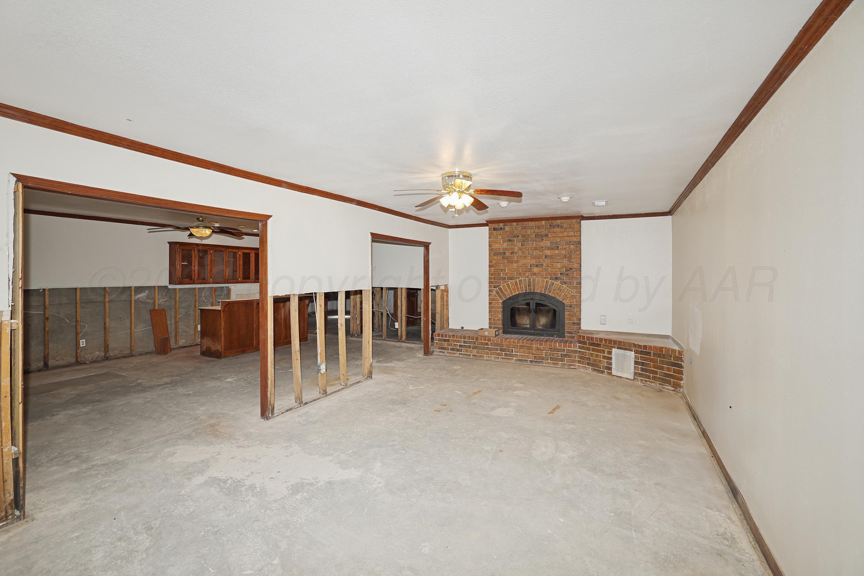 500 North Girl Scout Road Amarillo, TX 79124 - Photo 39 of 52 38-Basement Living Area