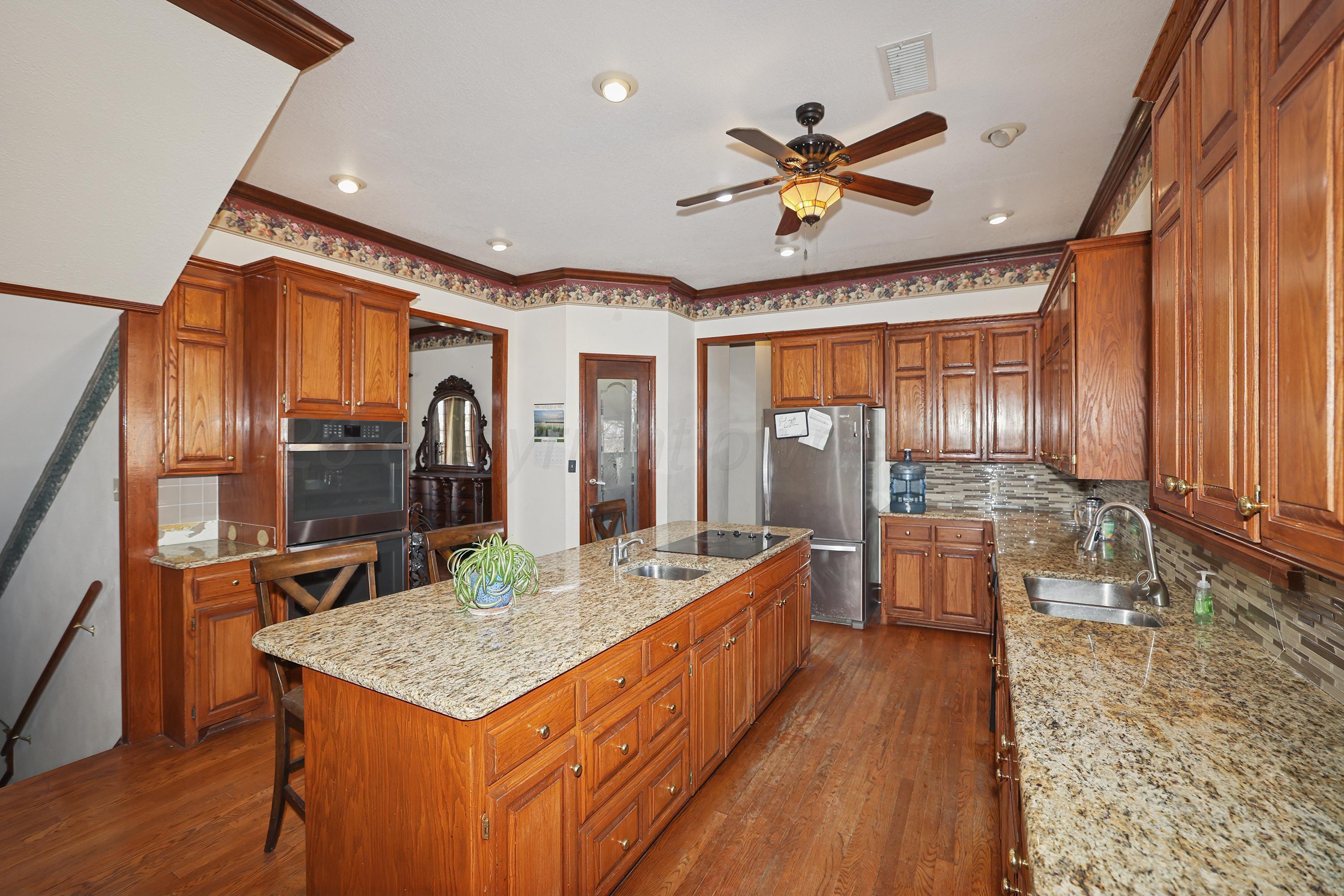 500 North Girl Scout Road Amarillo, TX 79124 - Photo 6 of 52 13-Kitchen