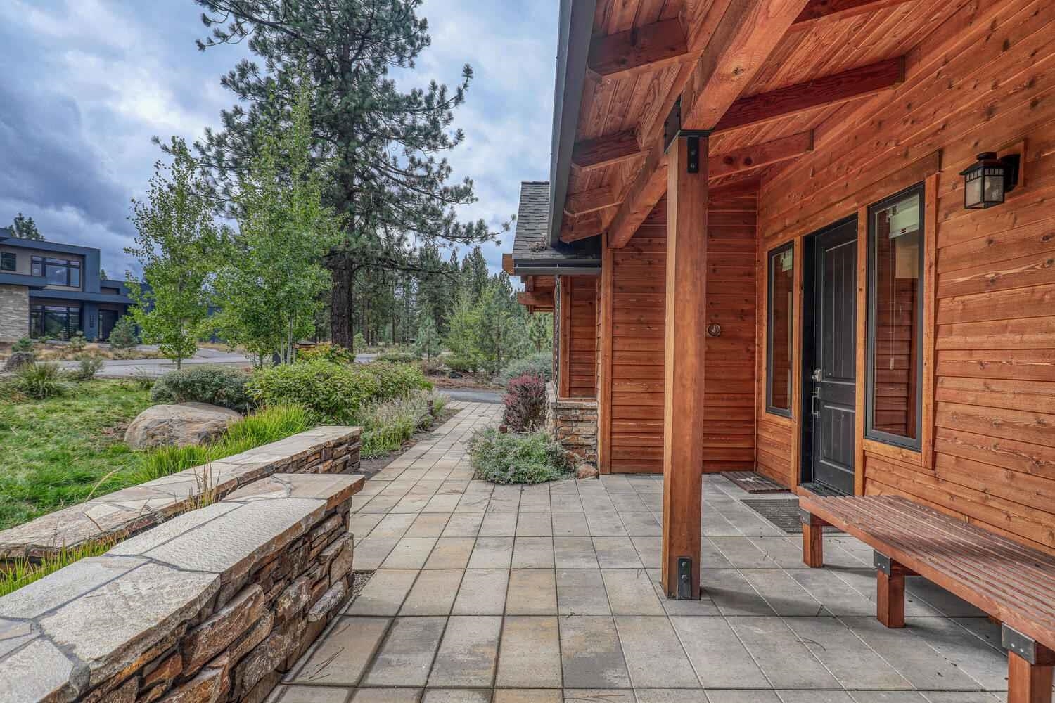 11655 Henness Road Truckee, CA 96161 - Photo 8 of 21 a view of a pathway with a house