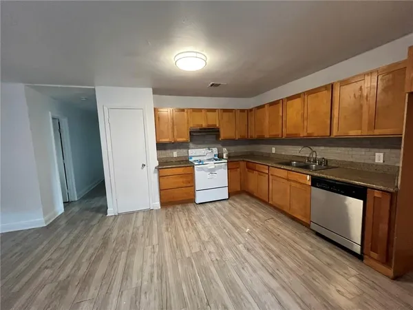 $240,000 | 4824 4th Street, Marrero, LA 70072
