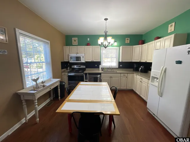 $415,000 | 347 Sandpiper Drive, Kill Devil Hills, NC 27948