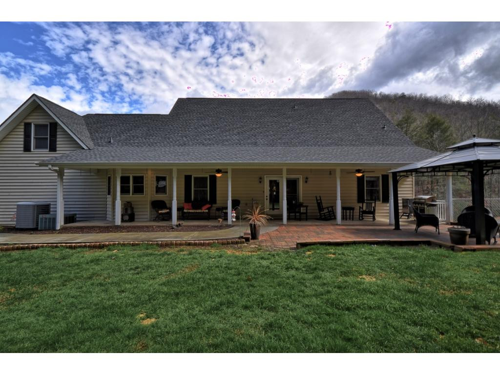 222 Bailey Hollow Road Erwin, TN 37650 - Photo 33 of 36 Photo 33