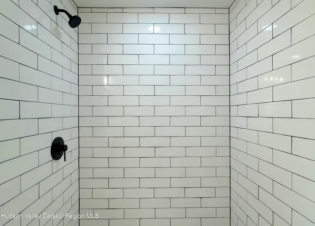 $399,000 | 2221 Highway 385, Athens, NY 12015