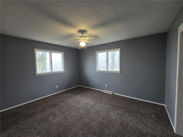 $269,500 | 64 Northeast 530 Road, Clinton, MO 64735