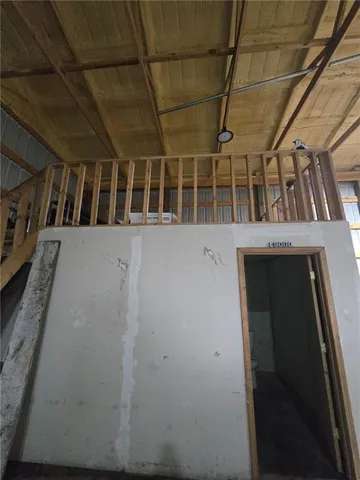 $269,500 | 64 Northeast 530 Road, Clinton, MO 64735