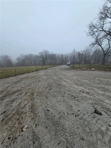 $265,000 | 64 Northeast 530 Road, Clinton, MO 64735