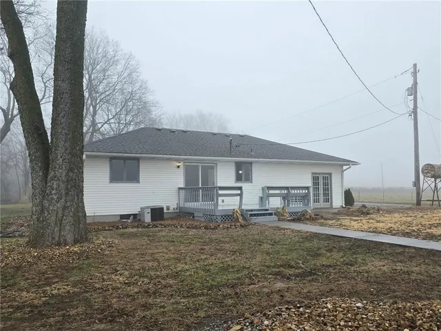 $269,500 | 64 Northeast 530 Road, Clinton, MO 64735