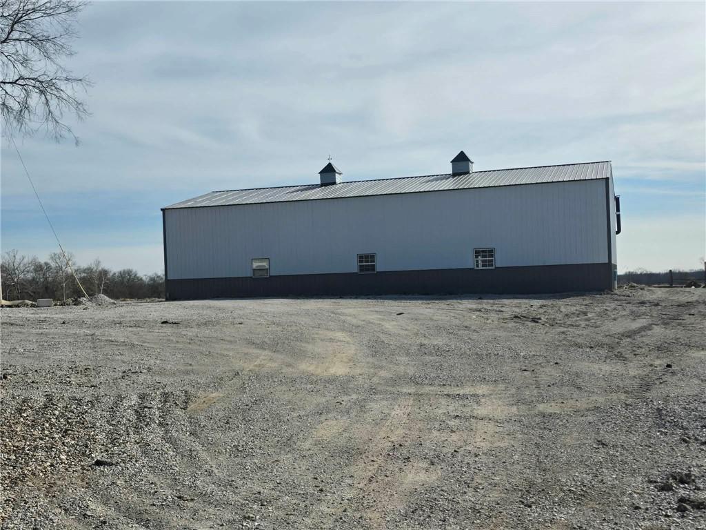 64 Northeast 530 Road Clinton, MO 64735 - Photo 4 of 21